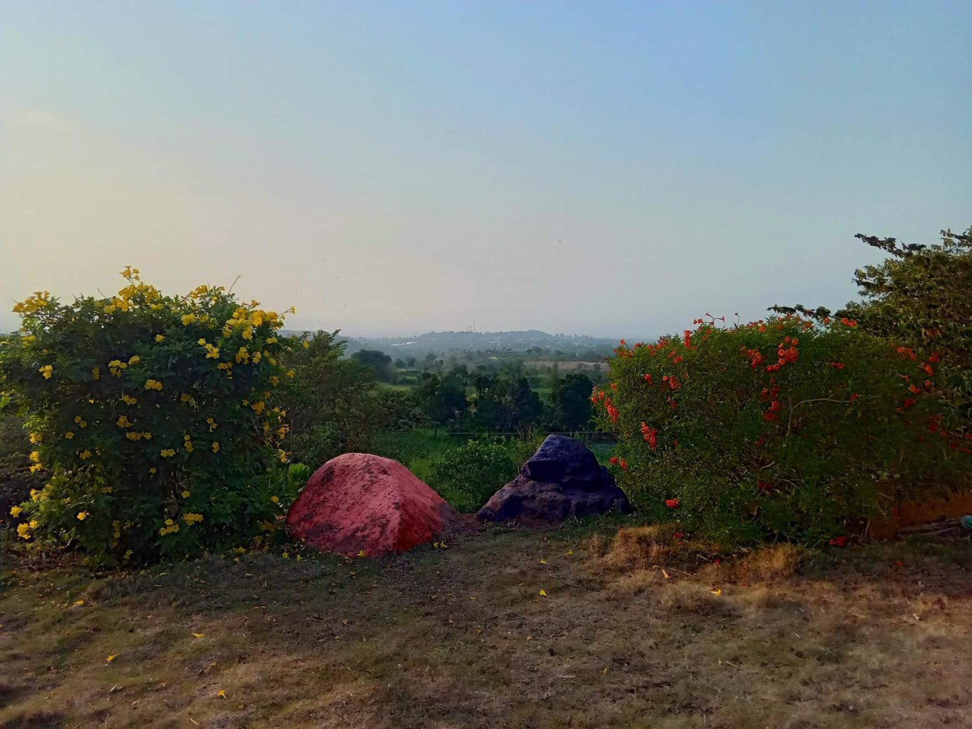 Veera Farmhouse,Villa Kolhapur Luaran gambar
